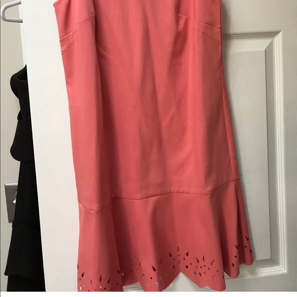 Loft Dress - Picture 4 of 6